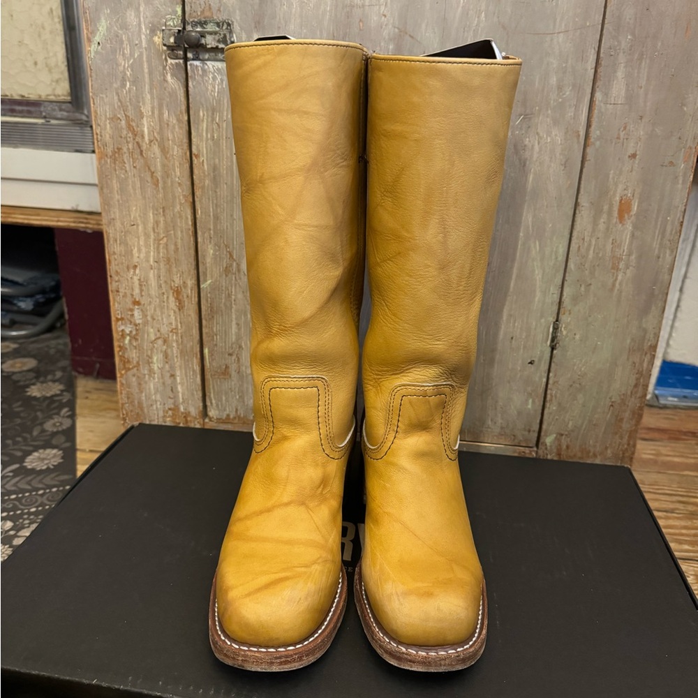 Frye Women's Combat Boots - Tan